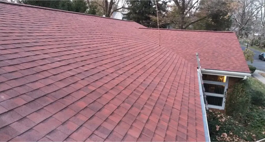 Summer Weather on Roof Longevity
